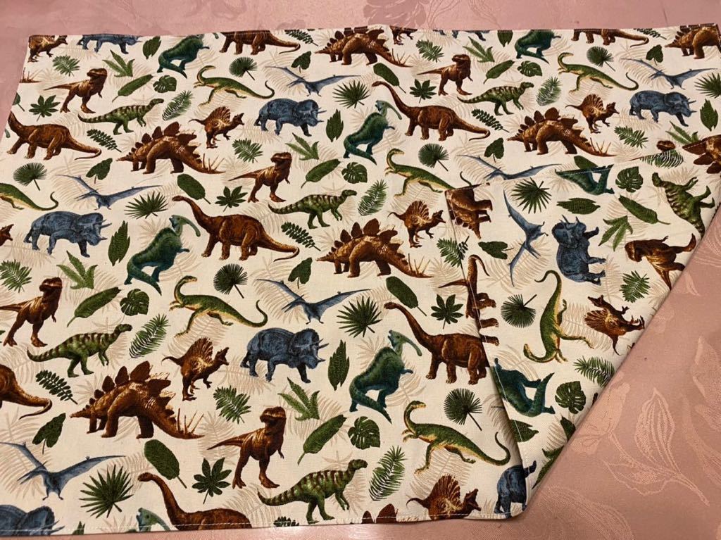 No.625 大判裏付ランチョンマット ハンドメイド 40x60 恐竜柄 男の子拍卖