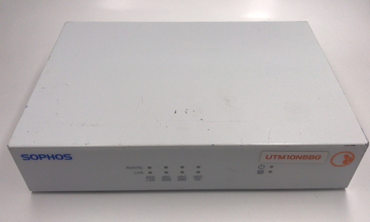 2000142■中古品■SOPHOS UTM10N5BG セキュリティゲートウェイ UTM110/120 rev.5(UTM100 enabled)拍卖