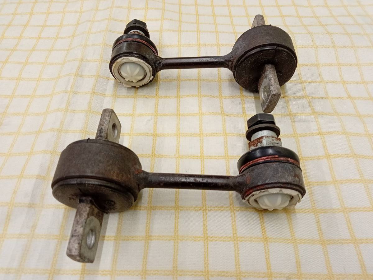 ★アウディA4 セダン GF-8EASNF 中古 リア スタビライザーリンク 純正品(左右 1台分 2個)拍卖