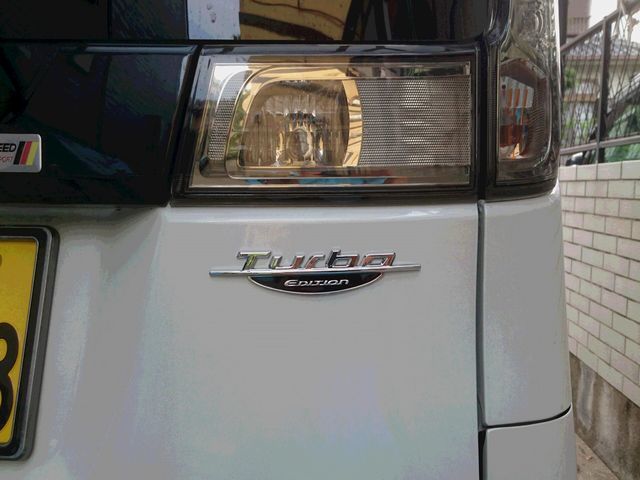 スペーシア カスタム 取り付け例あり 高級感抜群ラグジュアリーTURBO EDITIONエンブレム拍卖