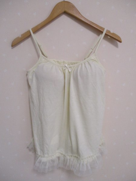 ☆彡★GU★ブラフィール ヘムチュール レースキャミソール クリーム M 20403拍卖