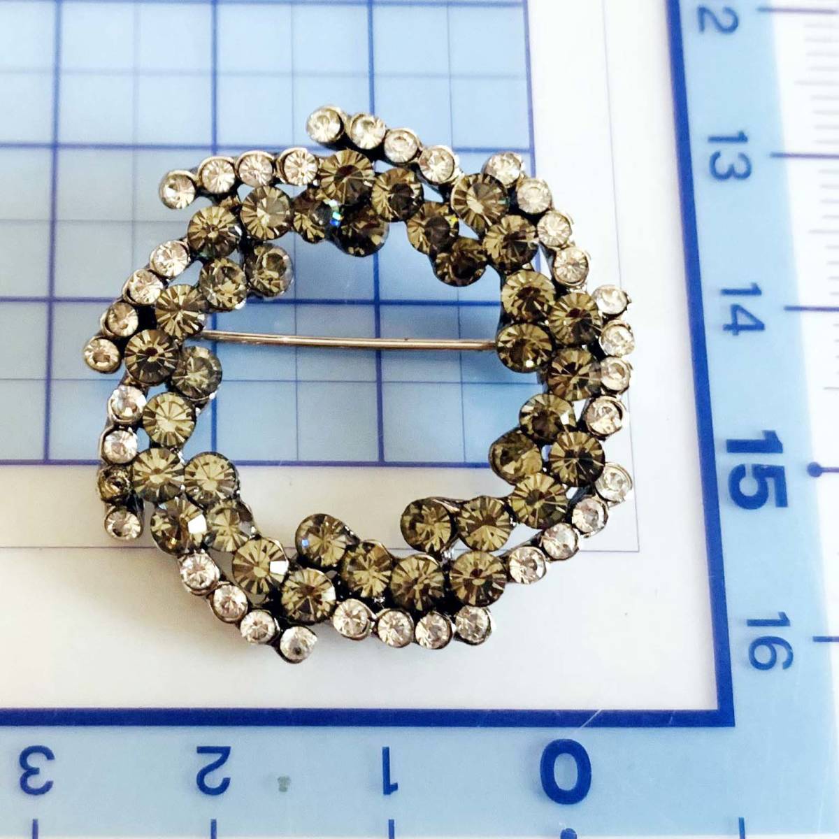 美品 Leilian・レリアン ラインストーン ブローチ NO.5145拍卖