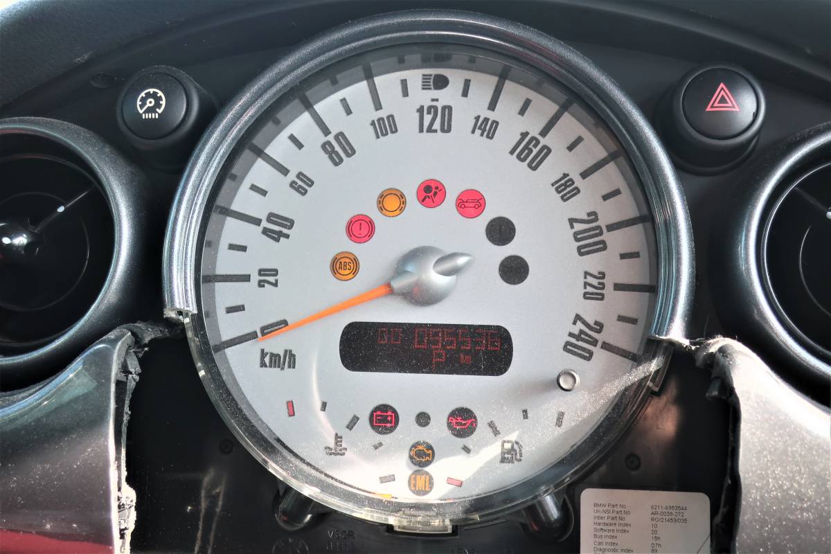 H17 (2005年) GH-RA16 R50/R53/RF16/RH16/RE16 BMW MINI ミニクーパー 後期 右H 2WD 純正 スピードメーター / 6211-6953544 / 95536km拍卖