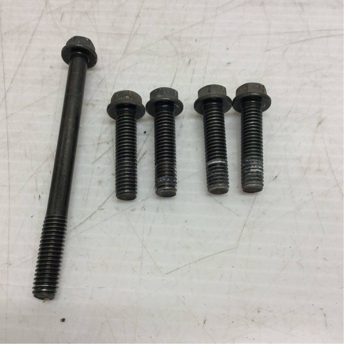 D57-48 スズキ アドレスV50 CA44A クランクケースカバー ボルト セット 純正部品拍卖