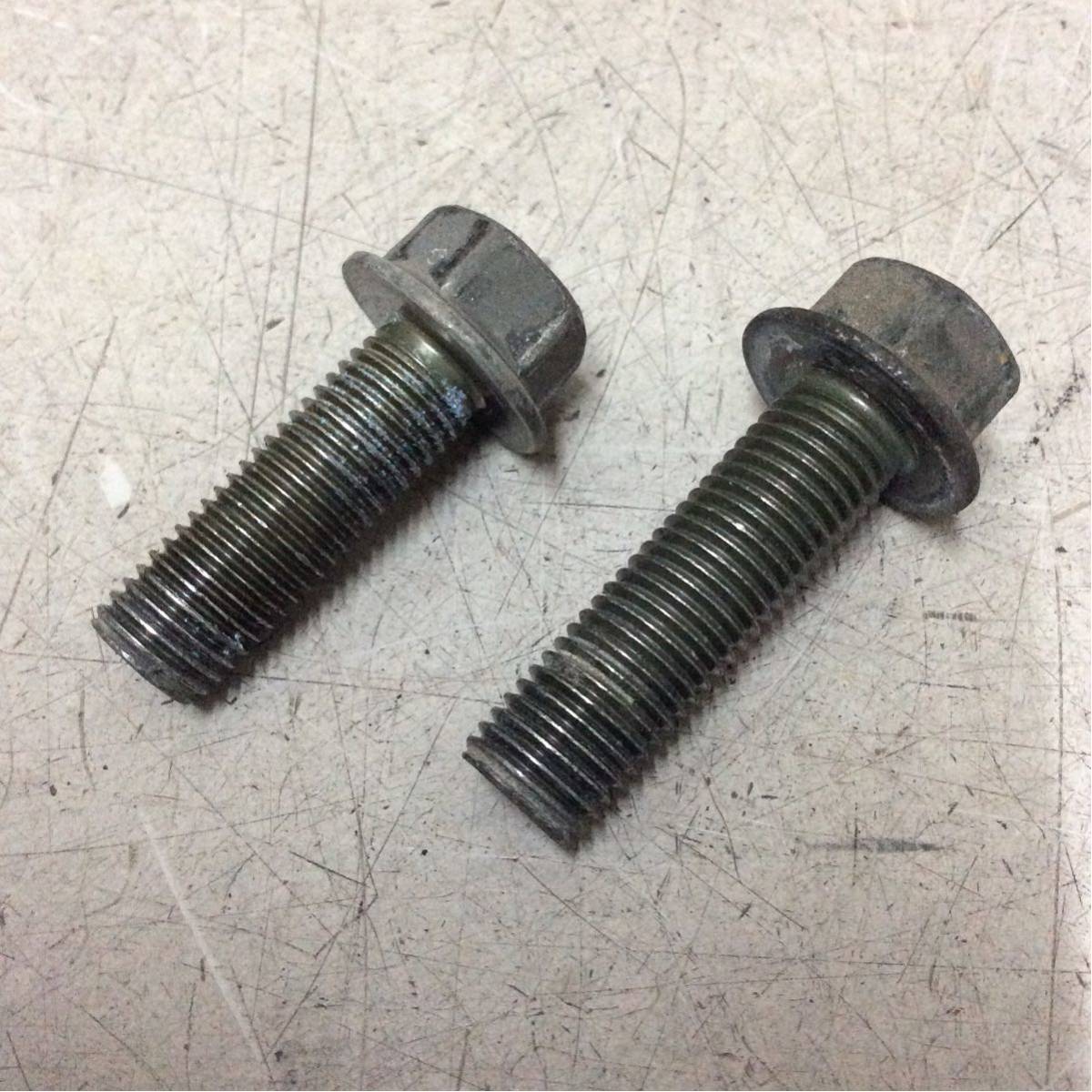 B68-43 スズキ レッツ2 CA1PA リアショック ボルト 純正部品拍卖