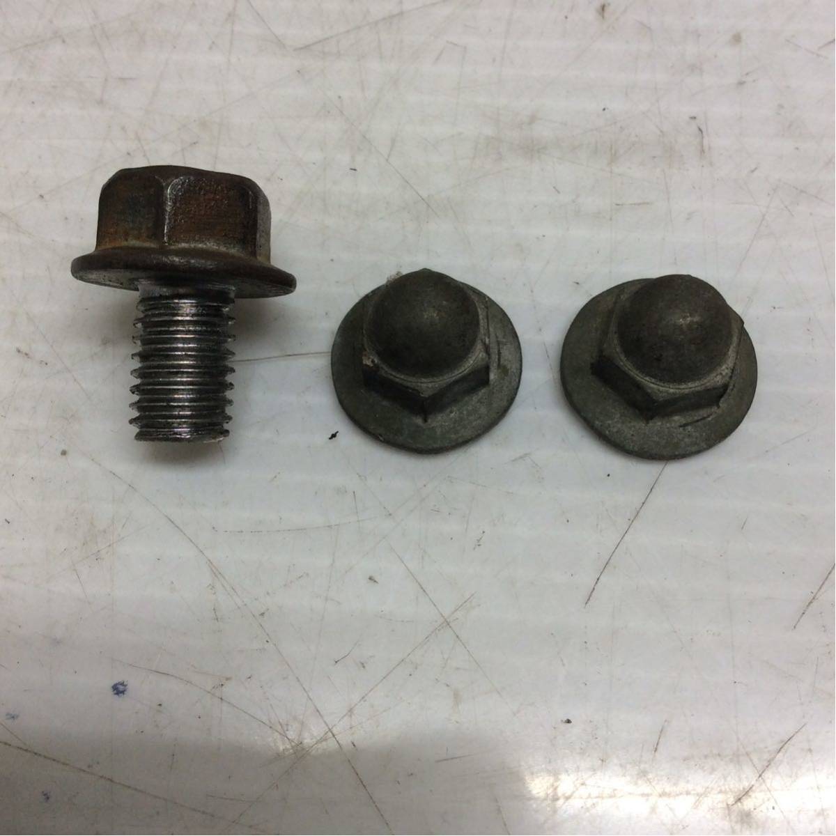 C16-33 ヤマハ ビーノ 5AU リアキャリア ボルト 純正部品拍卖