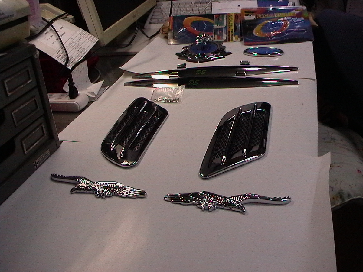 メッキアクセサリー5点セットE ダミーダクト左右 エアロワイパー イーグルタイプ2エンブレム2個入り 他2点拍卖