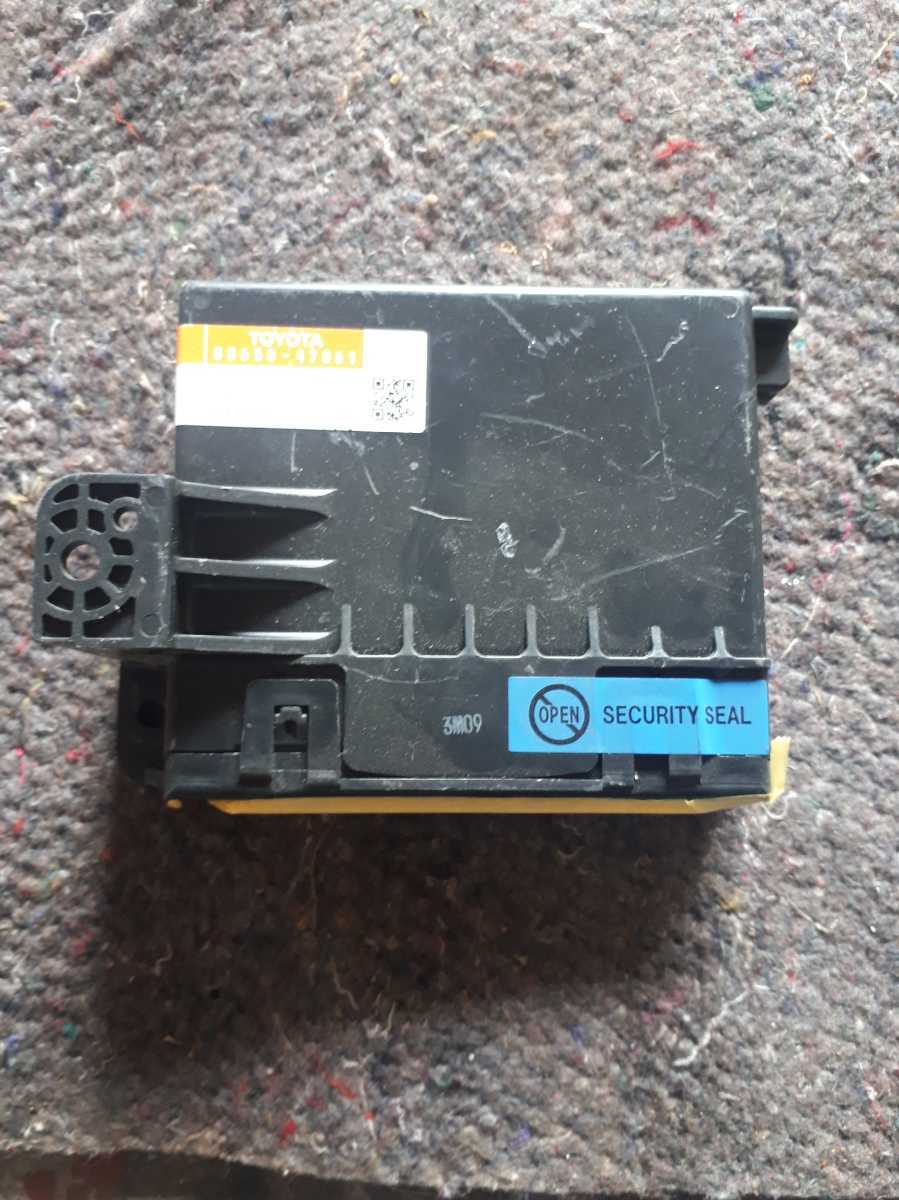 プリウス ZVW30 純正 エアコン コンピューター デンソー 88650-47061 177700―4400拍卖