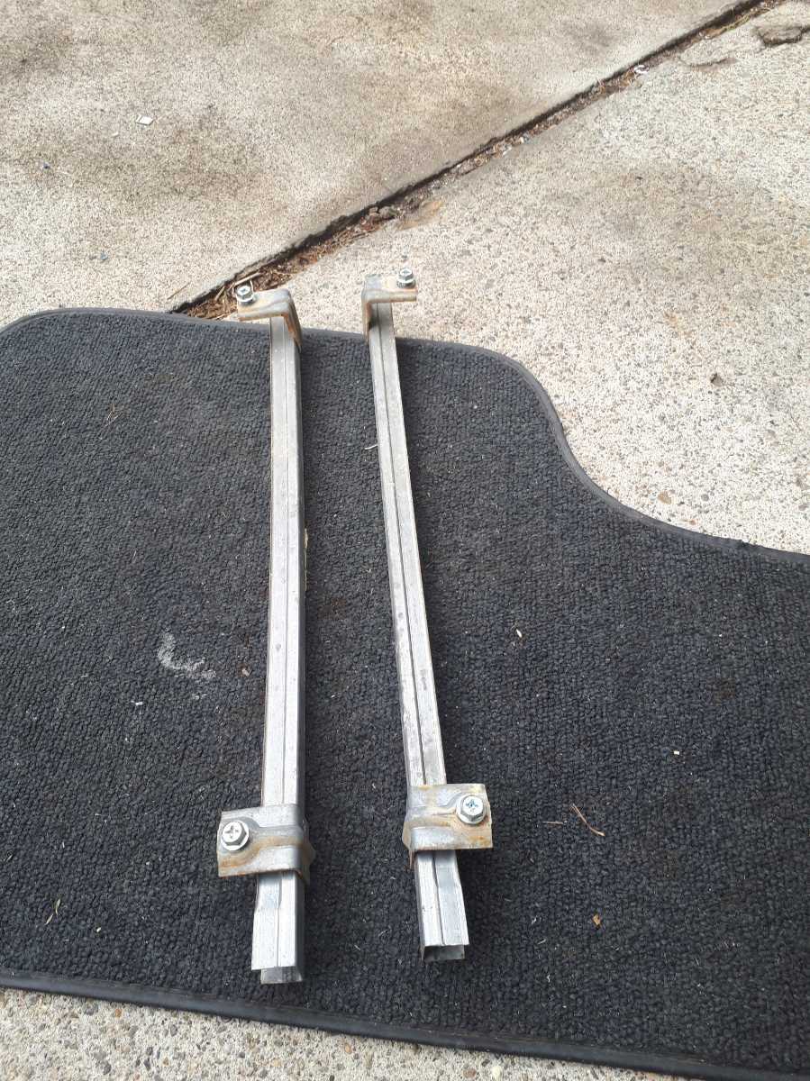 JB23W ジムニー ドア ガラスガイドレール 左右 ガイド 6型拍卖
