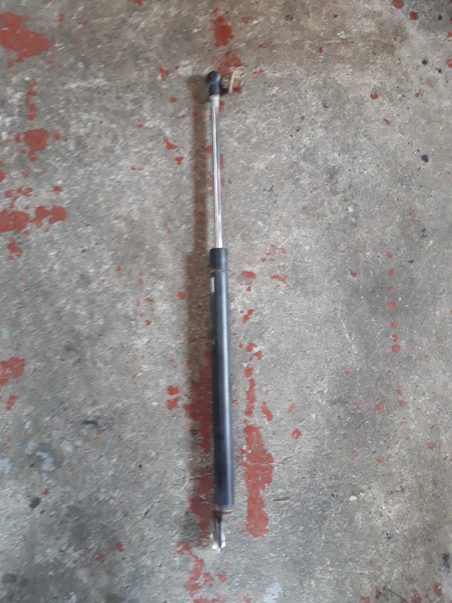 JB23W ジムニー リアゲートダンパー 純正 6型拍卖