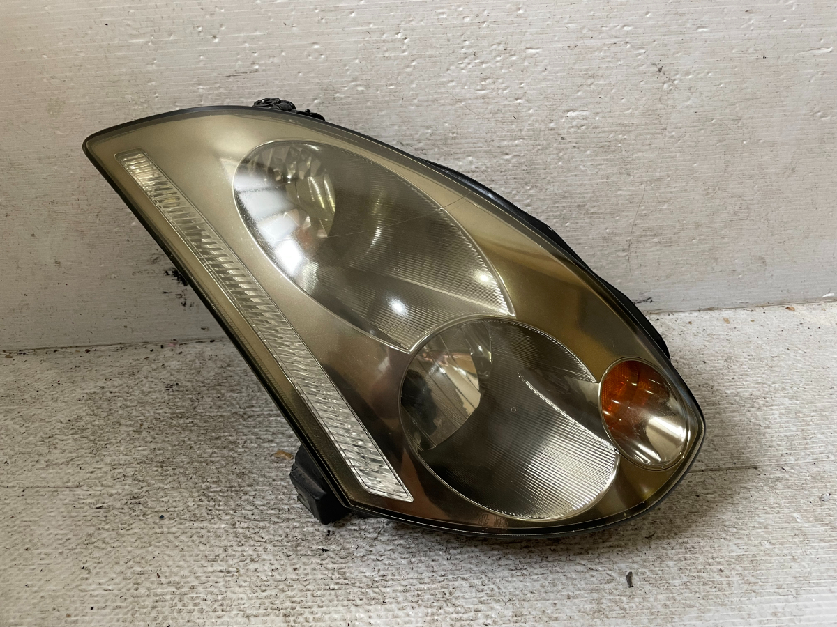 ☆スカイライン V35 クーペ HID ヘッドライト 右 ☆2420拍卖