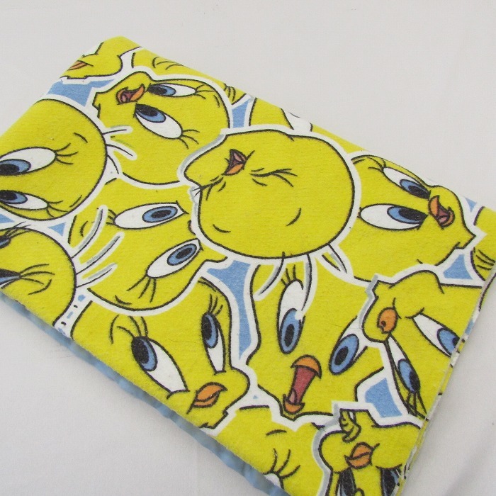 トゥイーティー サイズ 113cm×149cm キャラクター ラグ ブランケット タオル地 ルーニー テューンズ 古着 ビンテージ インテリア 2A2901拍卖