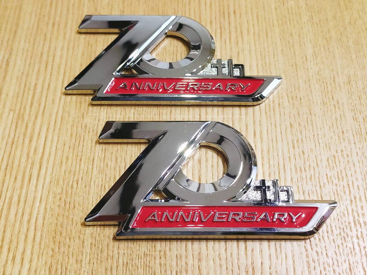 【新品未使用】70周年アニバーサリーエンブレム 2個 トヨタランドクルーザー用 LC100 LC200 LC300 LC70 LC76 FJ79 サイドリア 3D拍卖