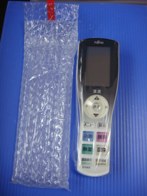 未使用品☆送料無料【スピード発送/即決/動作確認済/不良品返金保証】純正★富士通 FUJITSU エアコン用リモコン AR-RJB2J #A2698拍卖