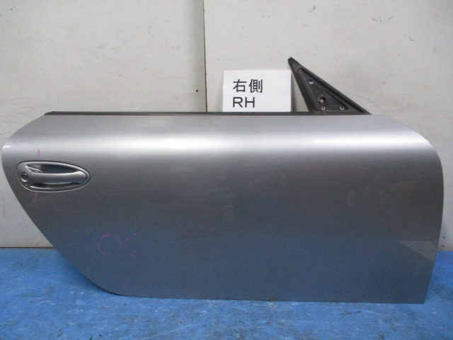 ポルシェ Porsche 987 ボクスター 98725 右ドアパネル 99753101202 *個人宅配送不可*拍卖