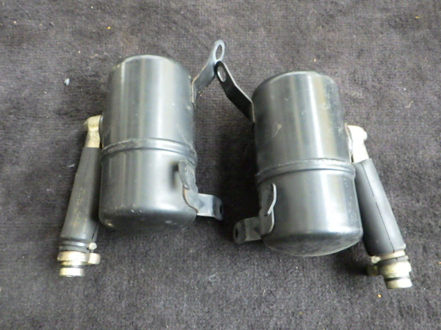 【B】トヨタ純正 リア エアサスタンク 左右セット 足回り エアサス MS137 クラウン 昭和63 前期 ハードトップ 旧車 希少 レストア拍卖