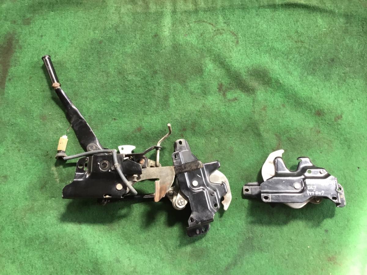 NHS85 H19年 エルフ キャブ ロック レバー X 220401 即日発送可 ヤフオク拍卖