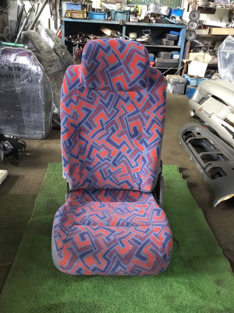 ② CYE77P6 H.17年 ギガ 助手席側 シート (L) J下 220419 即日発送可 ヤフオク 175207597 160s拍卖