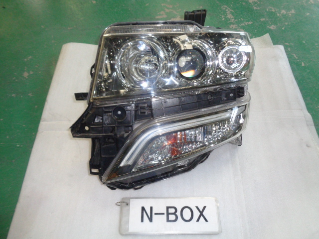 N-BOX カスタム JF1 左ヘッドランプユニット HID 即決 6007拍卖