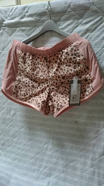 anima 軽量ナイロン ショートパンツ C53-63017 38 未使用 ピンク拍卖