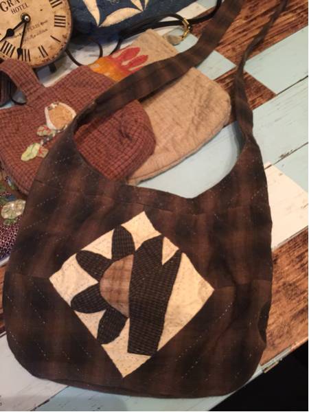 *ハンドメイド*茶色チェックの斜めがけバッグ 手縫い拍卖