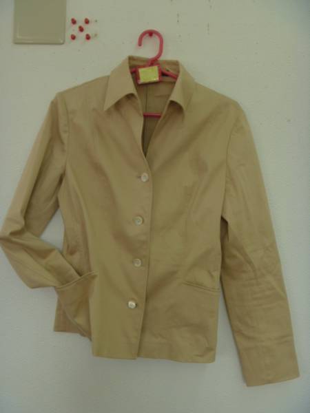 ●〔NEWYORKER〕ベージュ ジャケット☆11号 使用感・汚れあり拍卖