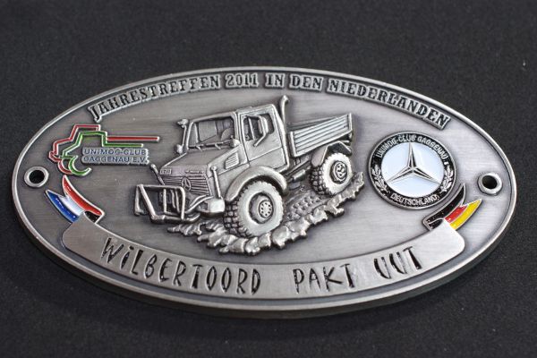 ■ メルセデスベンツ ウニモグ club 記念エンブレム2011 Mercedes Benz キャンピングカーUNIMOG u5000u4000u1000u435u424u416u406 ocitye拍卖