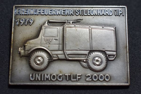 ■ CLUB ウニモグ 記念エンブレム Badge① 50×35mm 消防車 TLF2000 4WD メルセデスベンツ UNIMOG U400 Mercedes Benz ocitye ピンバッジ拍卖