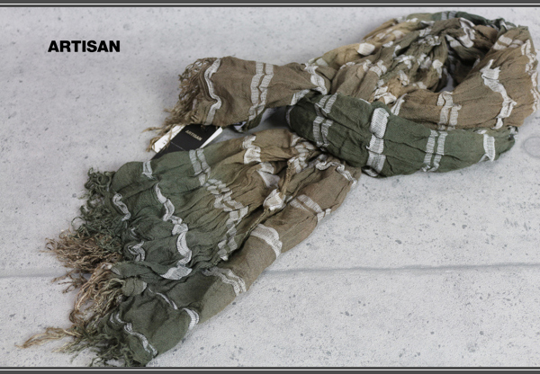 新品アルチザン イタリア製しわ加工グラデーション ストール緑灰 定価2万円/レーヨン/ARTISAN2拍卖