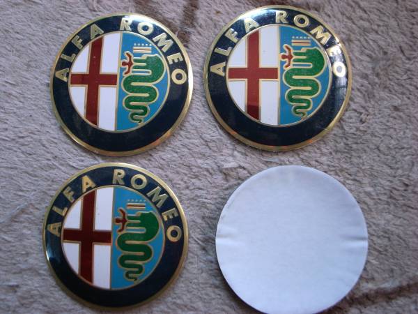 新品! 4枚1セット アルファロメオ BBSホイール用 その他 ホイールキャップ エンブレム スタンダードカラー 56mm 拍卖