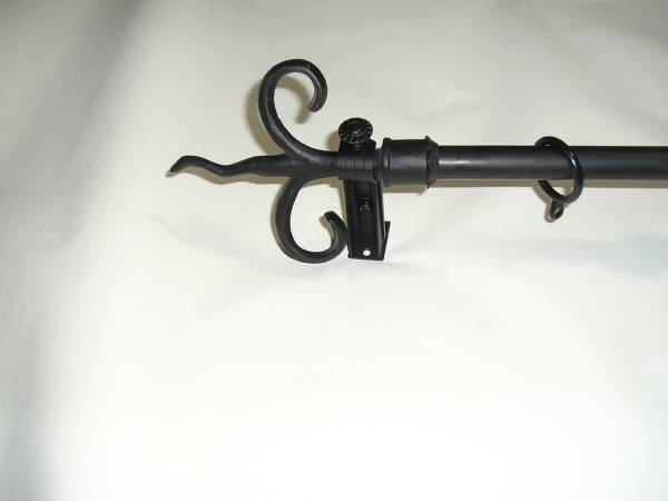 超特価 アンテイ-ク装飾レ-ル1.3~2.1m伸縮タイプC拍卖