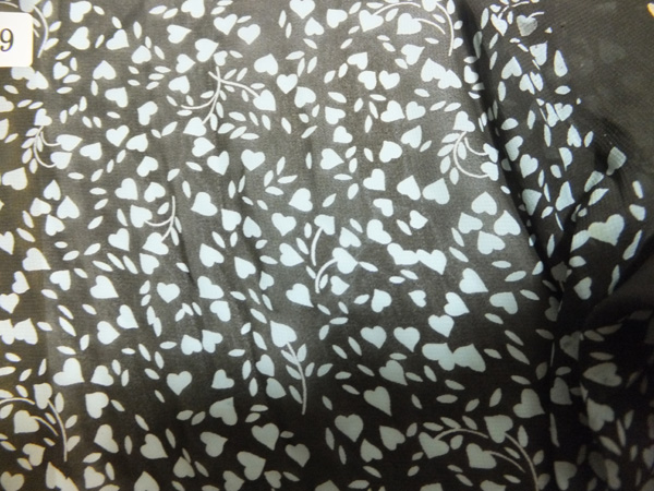 タ9 タ8の茶と薄いブル-の2色がパタ-ン見本として拍卖