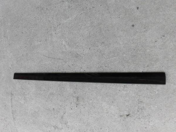 ベンツ W203 Cクラス 左 フロントドアモール 黒 N813AP拍卖