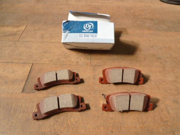 カムリビスタセリカ・カリーナコロナエクシブトヨタ純正扱ブレーキパットV9118-B018新品トヨタタクティ拍卖