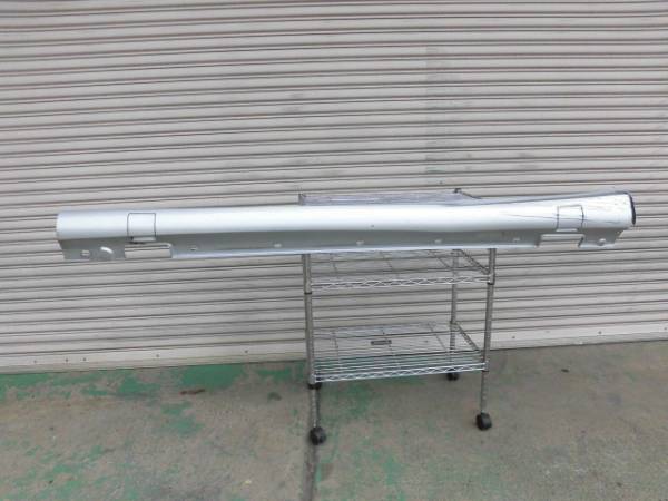 ベンツ W212 Eクラス AMG 左 サイドステップ シルバー O261拍卖