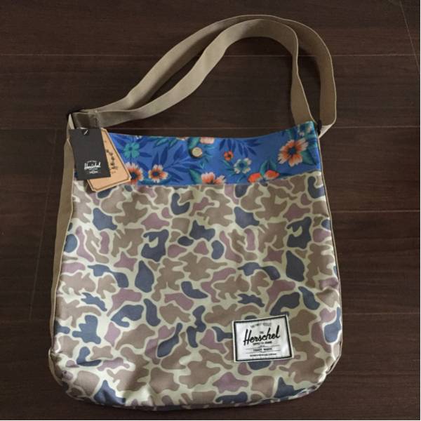 新品タグ付 ハーシェル ショルダーバッグ トートバッグ 斜め掛け 2way Herschel ユナイテッドアローズ カモ 花柄 United Arrows拍卖