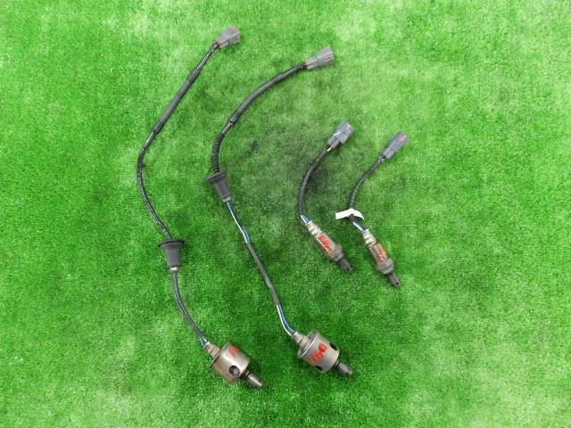 マークX DBA-GRX120 O2センサー/オーツーセンサー 4GR-FSE 211 89465-30730 89467-30010 220411拍卖