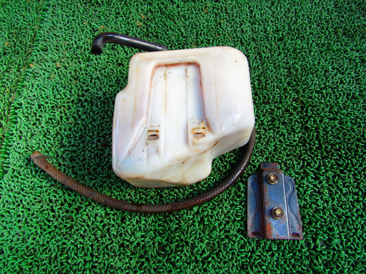 AE86 トレノ レビン 純正 ラジエーター サブタンク リザーブタンク 冷却水 LLC トレノ ハチロク ステー付き拍卖