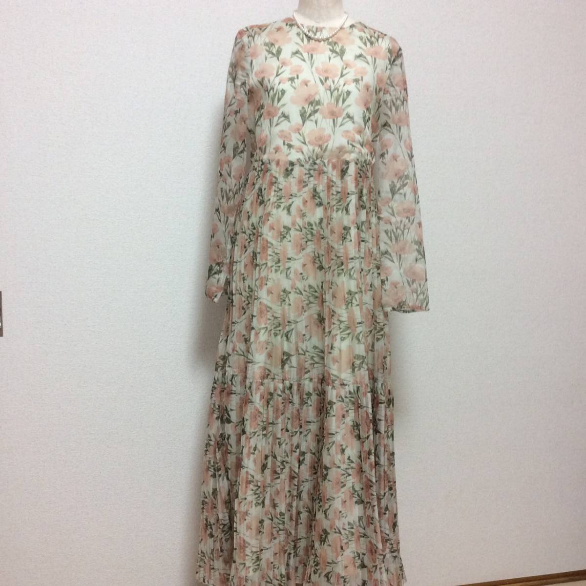 美品★BIRTHDAY BASH 花柄ロングワンピース S拍卖