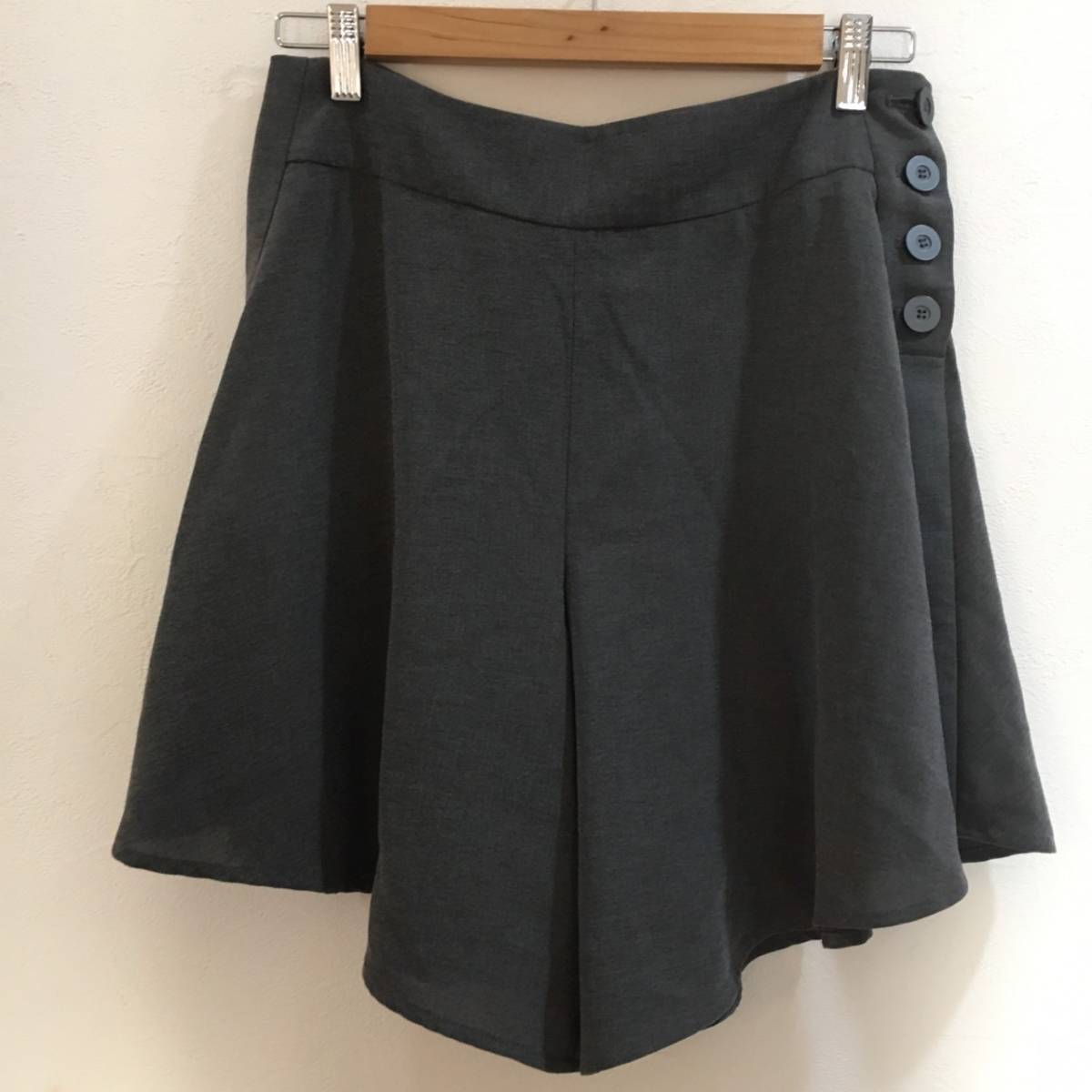 ★★EMPORIO ARMANI/エンポリオ アルマーニ レディース 40サイズ ウェスト:約74cm スカート拍卖