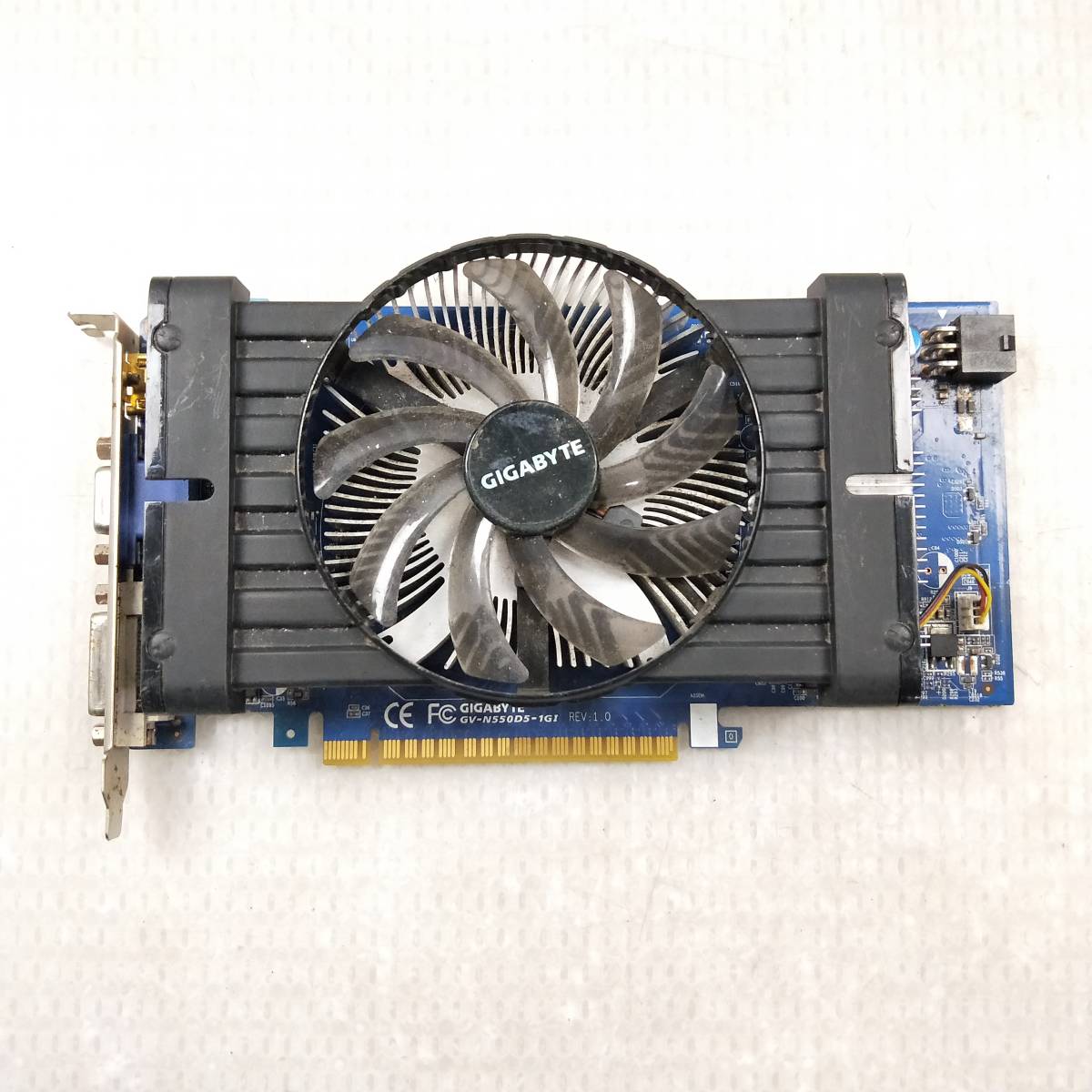 【中古パーツ】GIGABTE GV-N550D5-1GI HDMI/DVI/VGA グラフィックポード /ビデオカード PCI-E ■XK697-2拍卖