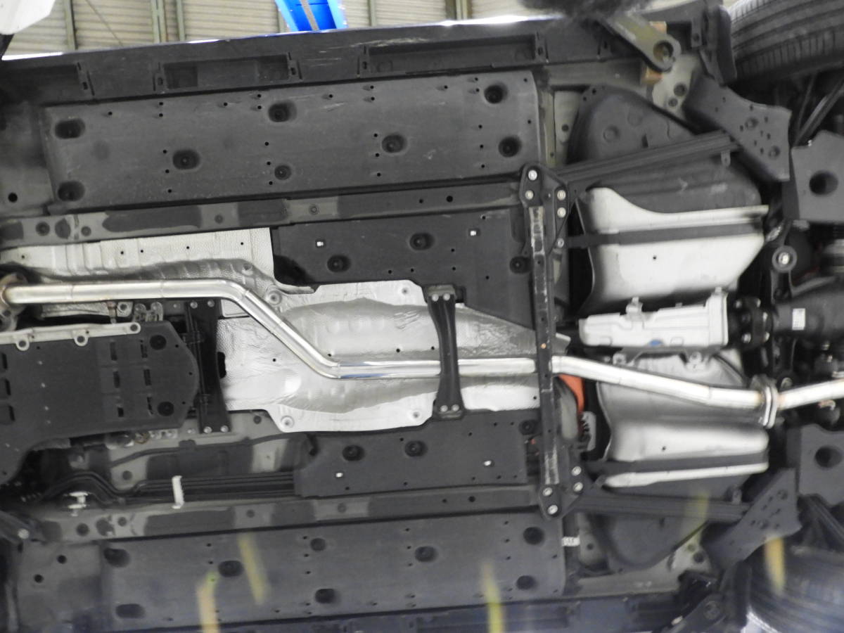 210クラウン ハイブリッド 底上げ センターマフラー ストレート 拍卖