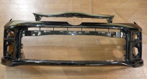 OATM24c22★NCP131★ヴィッツ★ヴィッツGR★後期★★フロントバンパー★★52119-52B30★黒★拍卖