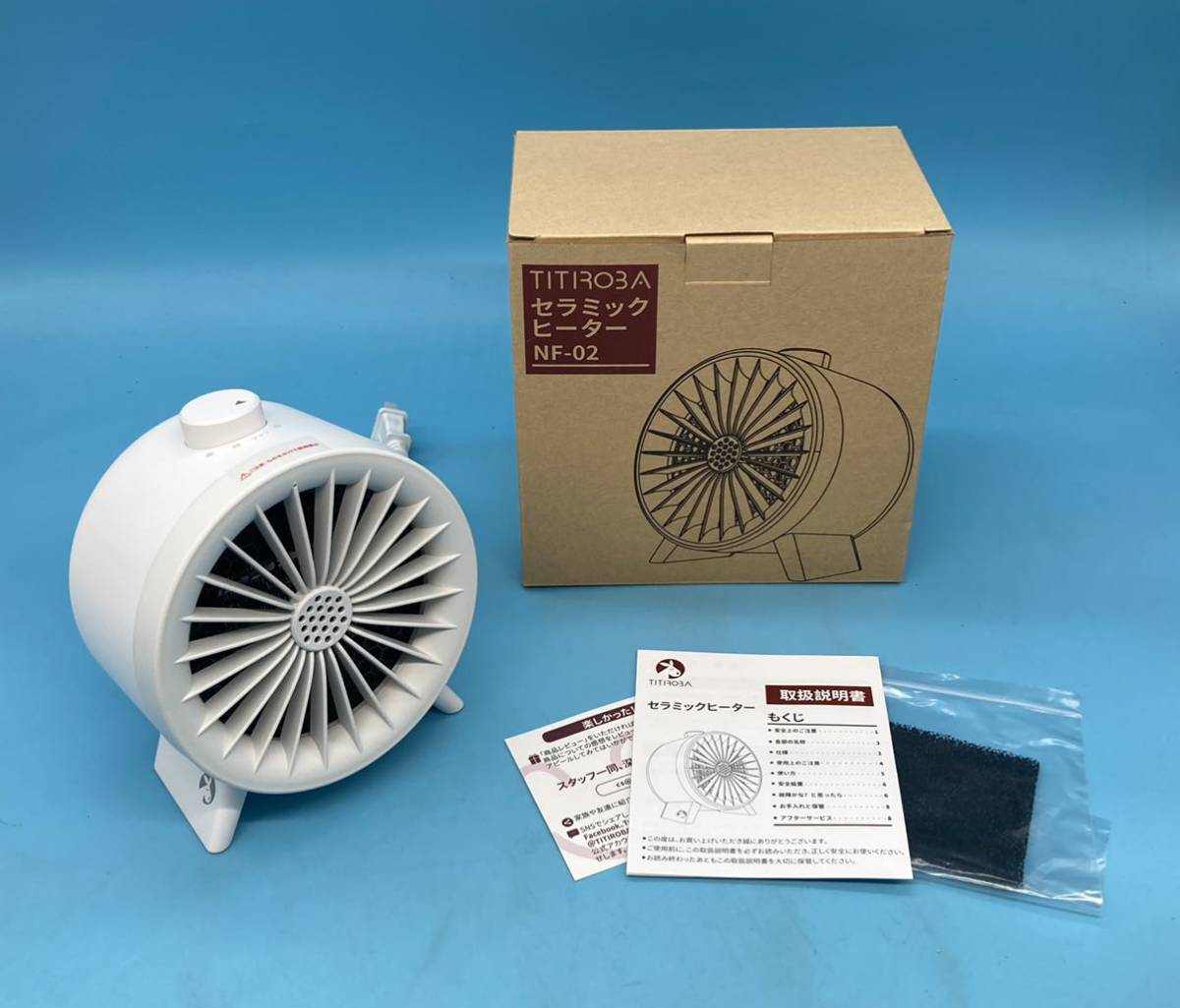 【A3413N082】TITIROBA セラミックヒーター 電気ストーブ 小型 2秒速暖 コンパクト 卓上 足元 ミニヒーター 小さめ ツマミ式 ホワイトNF-02拍卖