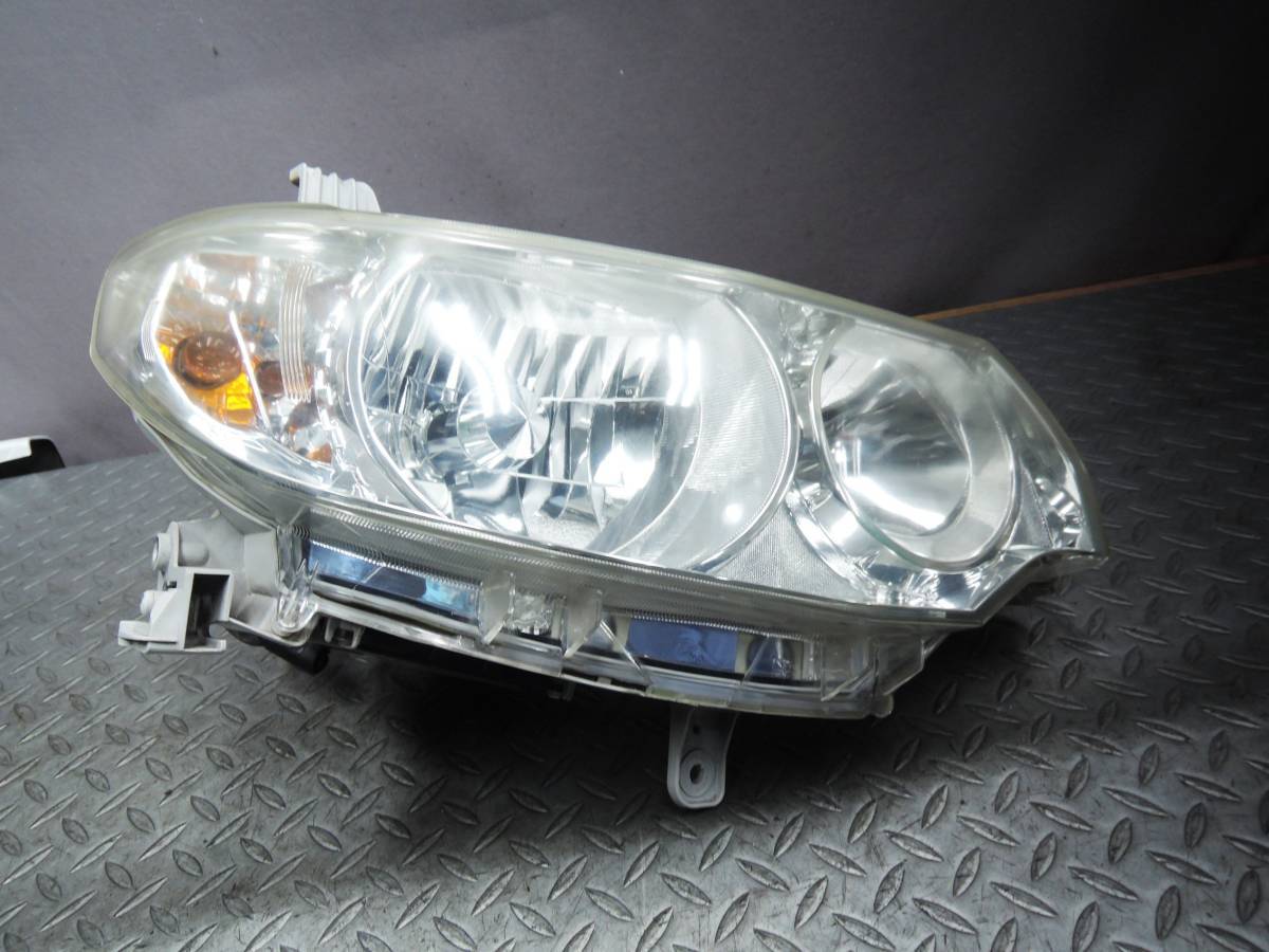 ・ DBA-L375S タントカスタム X Limited 純正 【右/R】 ヘッド ライト 100-51944 検:ランプ/KOITO/HID/バラスト D-4089拍卖