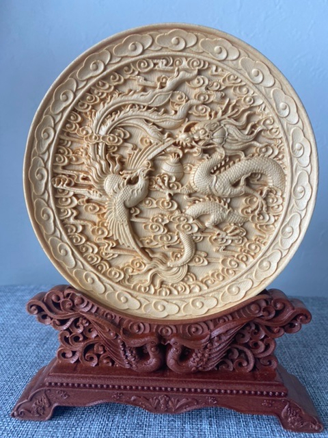 柘植木材 龍鳳彫刻 皿たて 彫刻 木彫り 置物 お皿 柘植彫刻拍卖