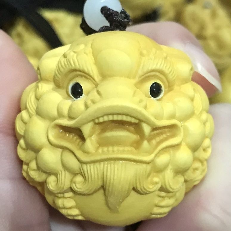 柘植彫刻 木彫り 神獣 可愛いヒキュウ 丸い神獣 根付 飾り お土産 お守り 贈り物 インテリア拍卖