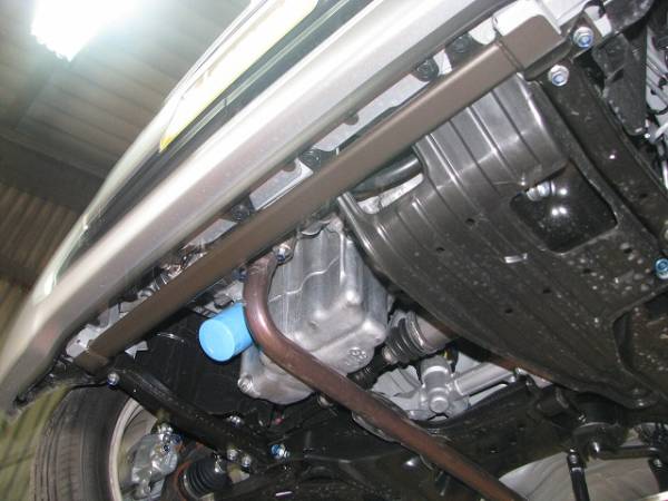 N-ONE(JG1)N-BOX(JF1)新N-BOX(JF-3)2WD用 フロントモノコックバー A位置 HN0870-MOF-14(新品箱入り、税込み)拍卖