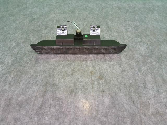 アルト DBA-HA35S ハイマウントストップランプ ECO-L 35820-64L20拍卖