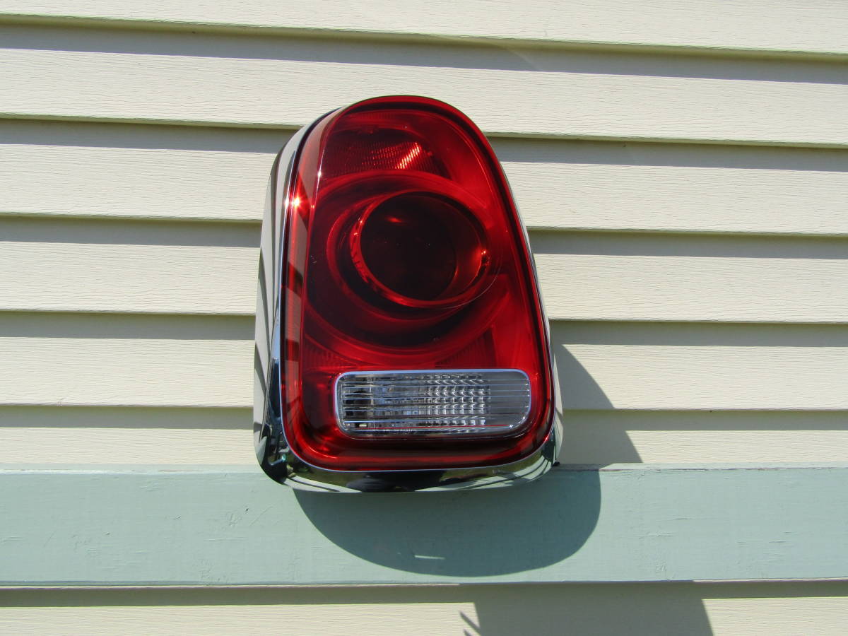 MINI F60 クロスーオーバー 純正 左 テールランプ テール テールライト ■■ 1052505拍卖